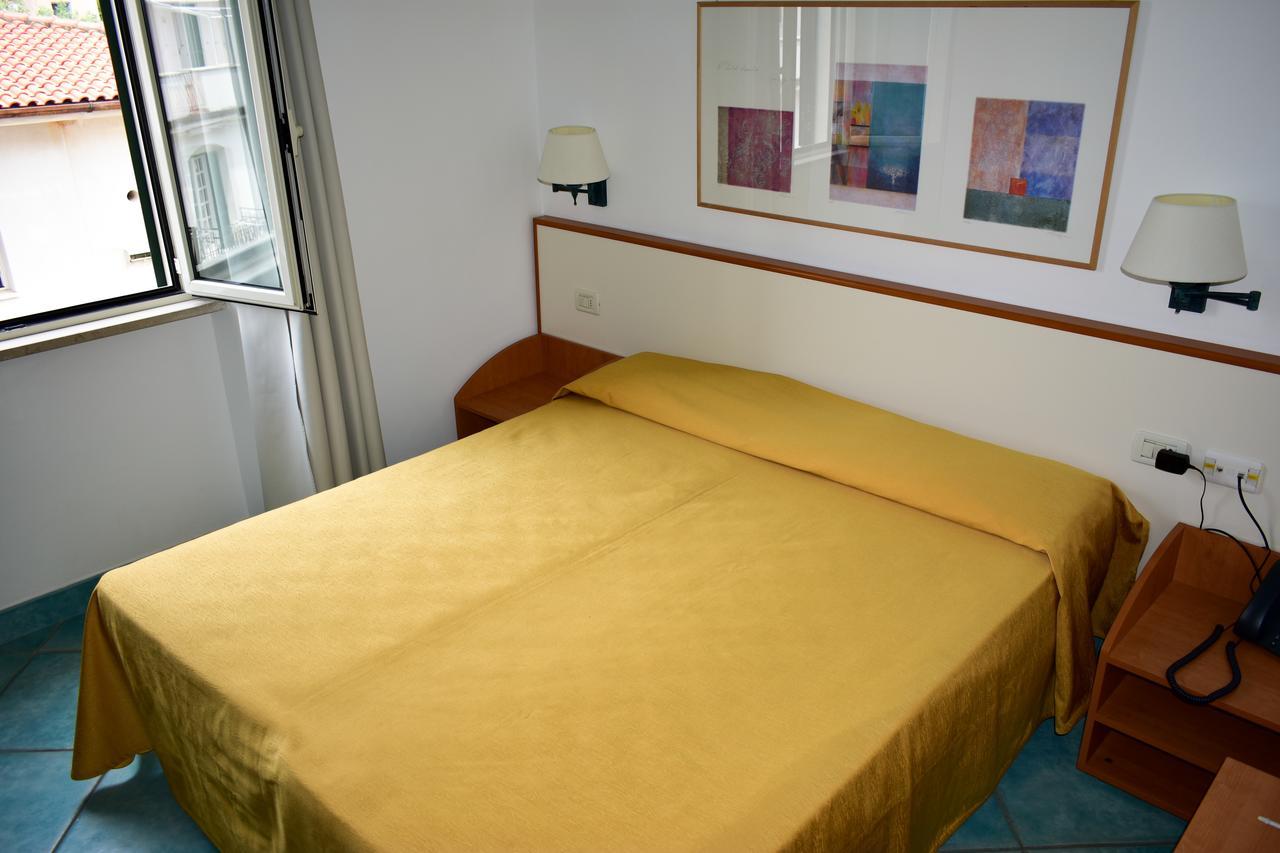 Hotel Amyclae سبرلونغا المظهر الخارجي الصورة