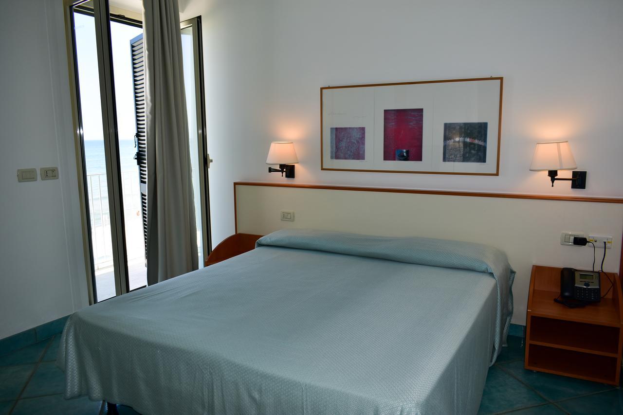 Hotel Amyclae سبرلونغا المظهر الخارجي الصورة