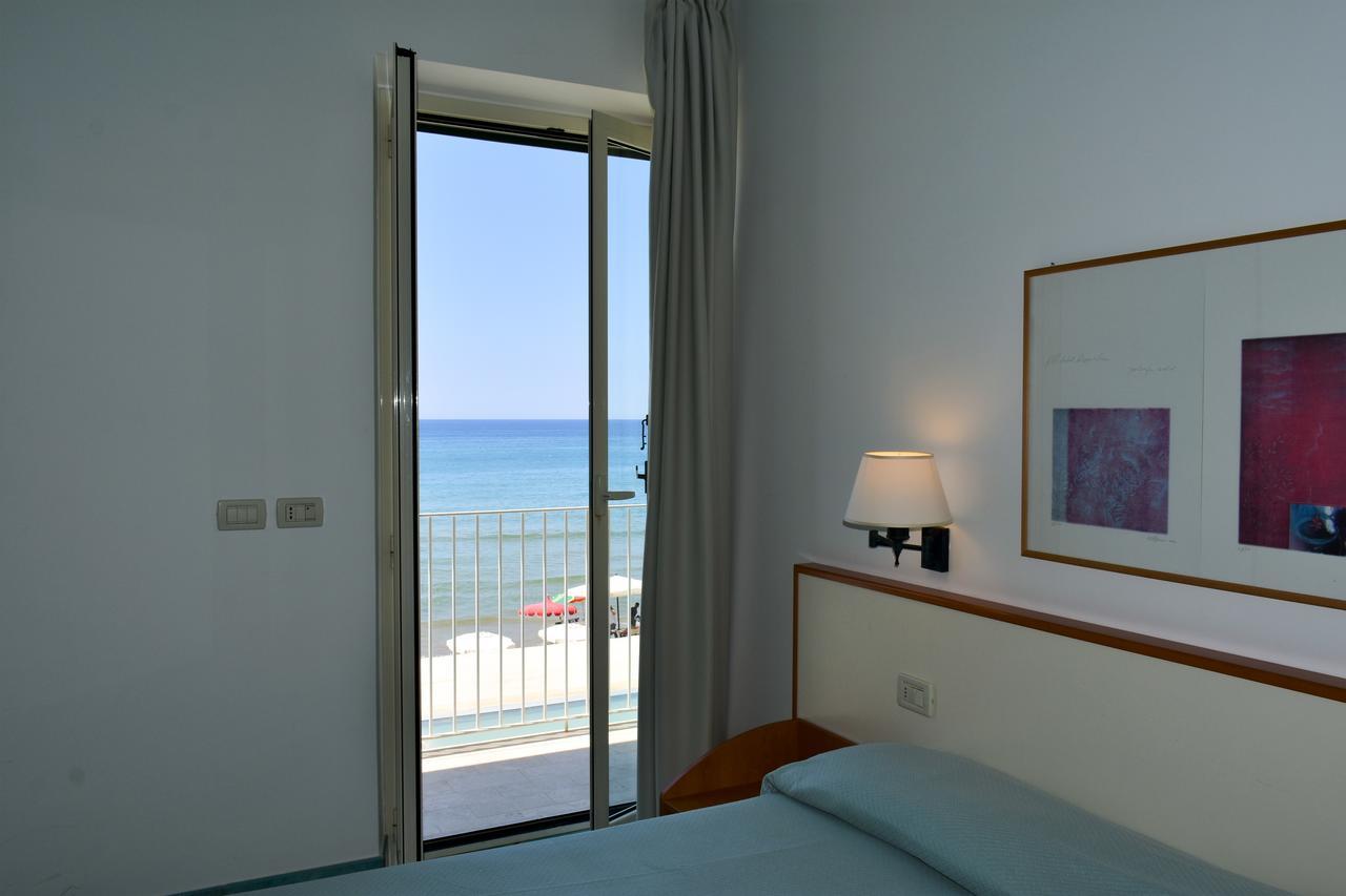 Hotel Amyclae سبرلونغا المظهر الخارجي الصورة