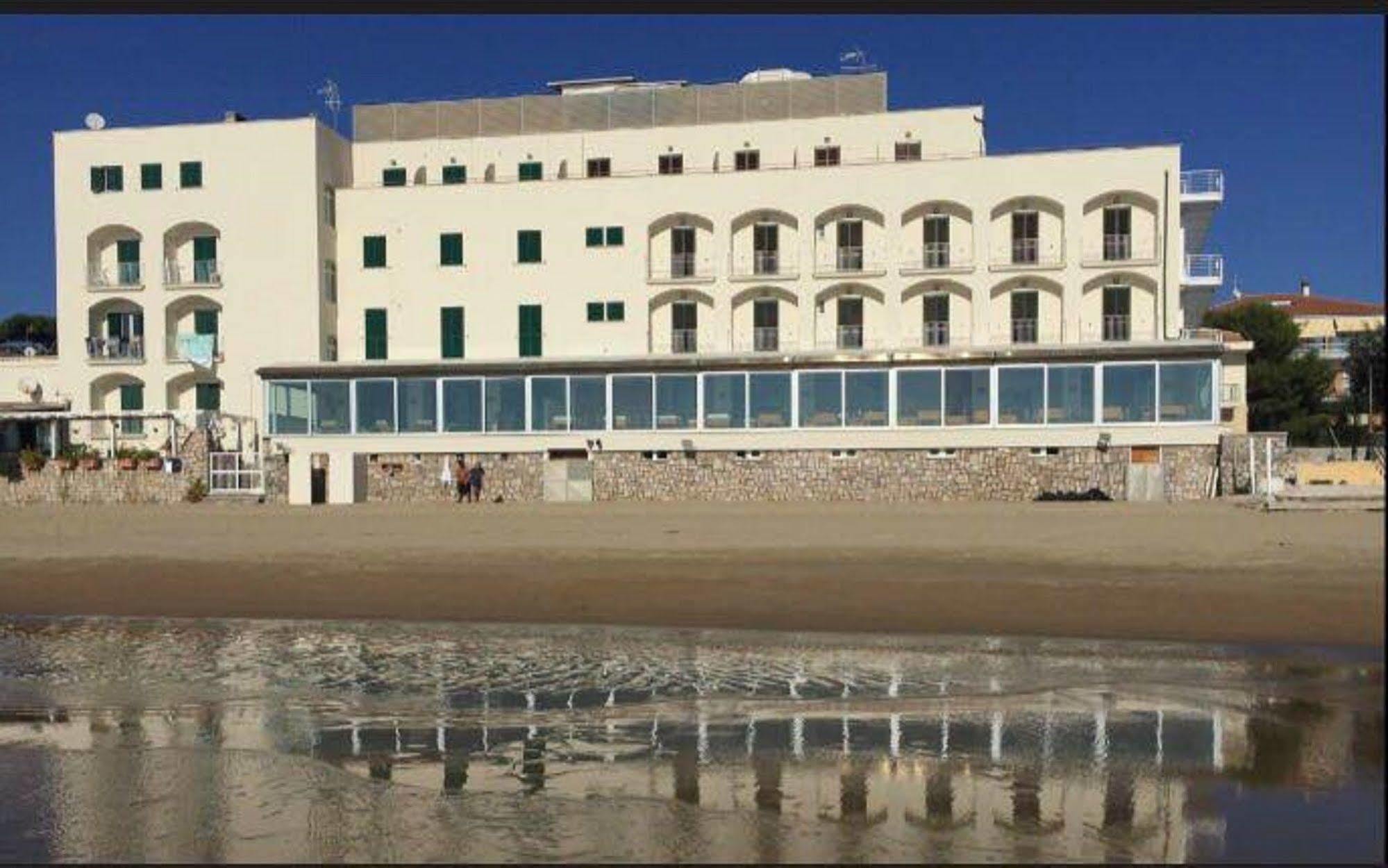 Hotel Amyclae سبرلونغا المظهر الخارجي الصورة