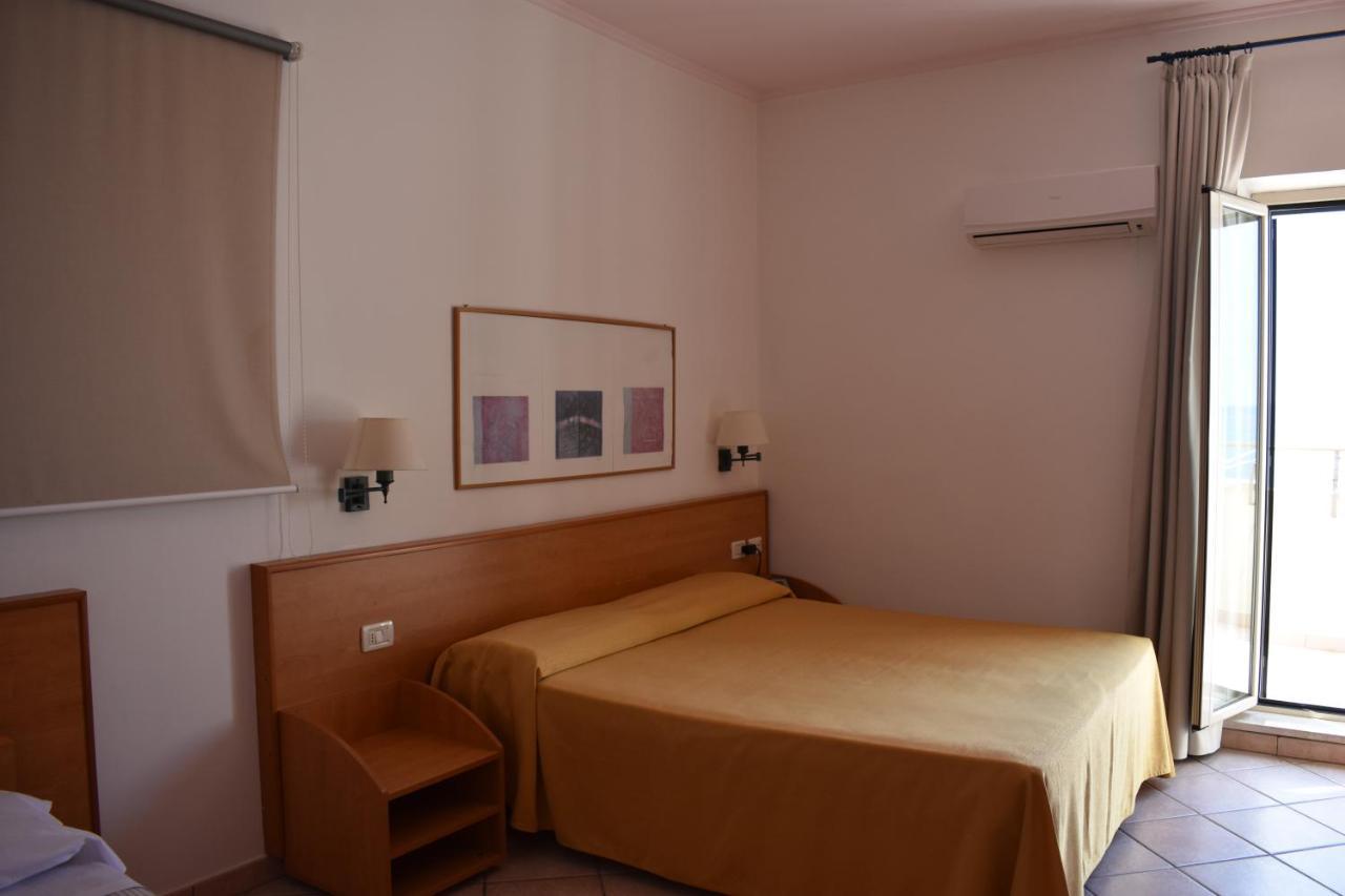 Hotel Amyclae سبرلونغا المظهر الخارجي الصورة